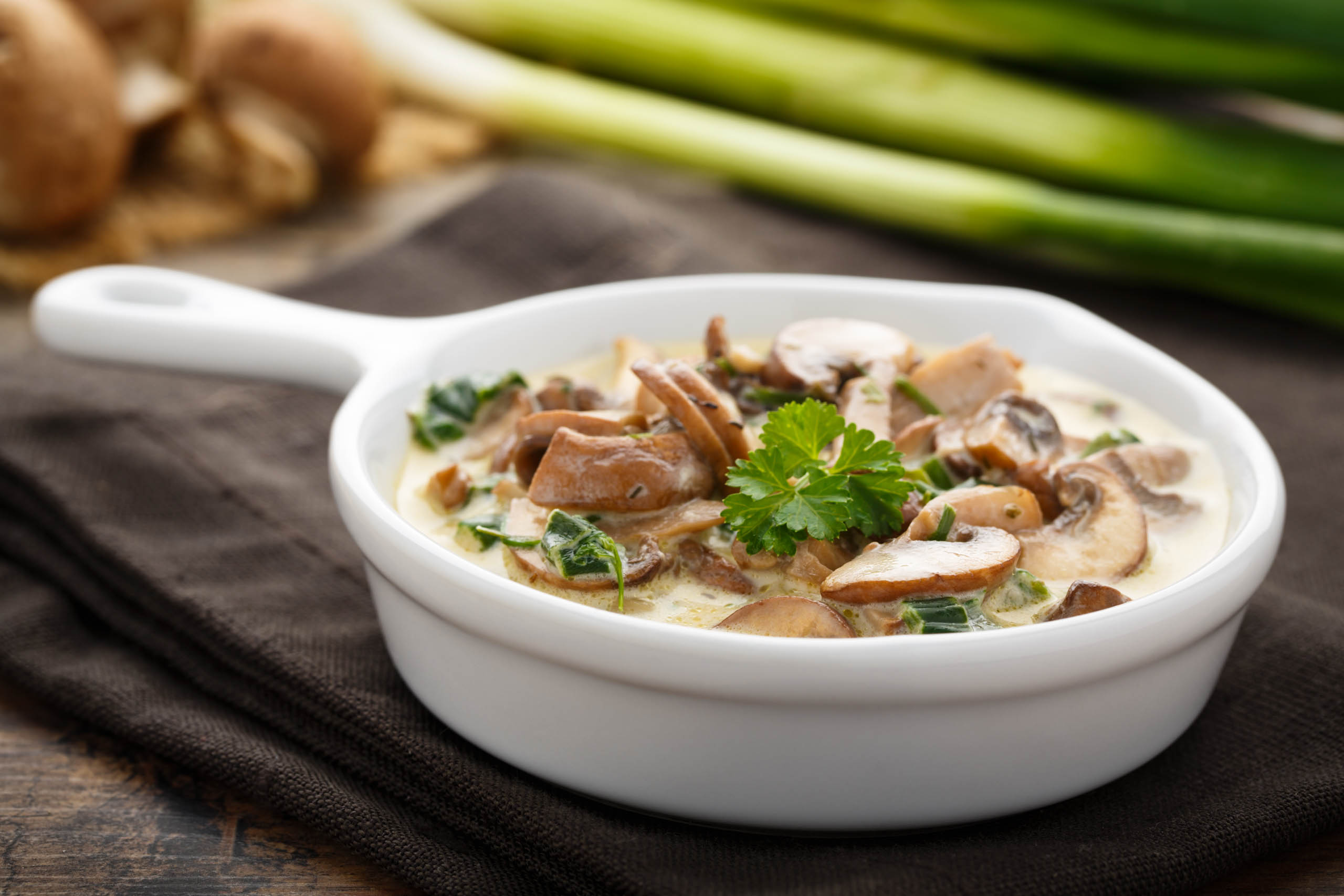 Rahmschwammerl - Sloth in the Kitchen